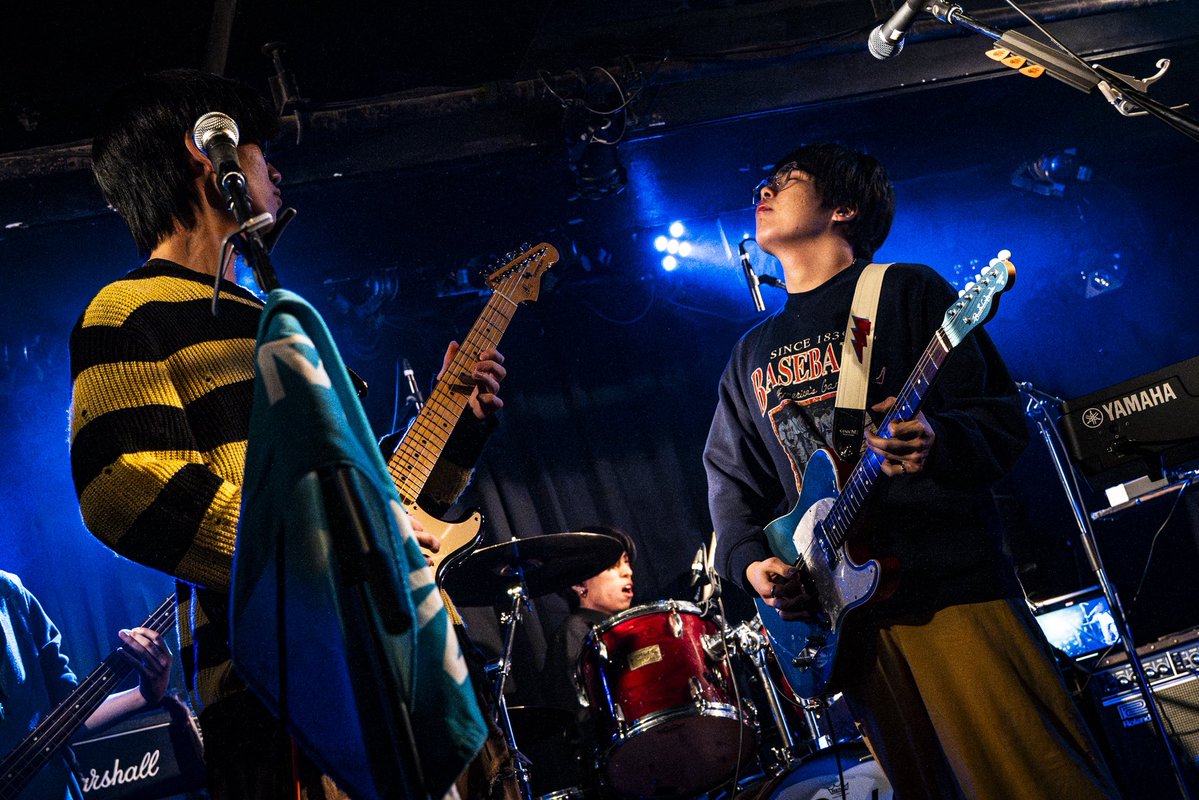 あべべ tweet media