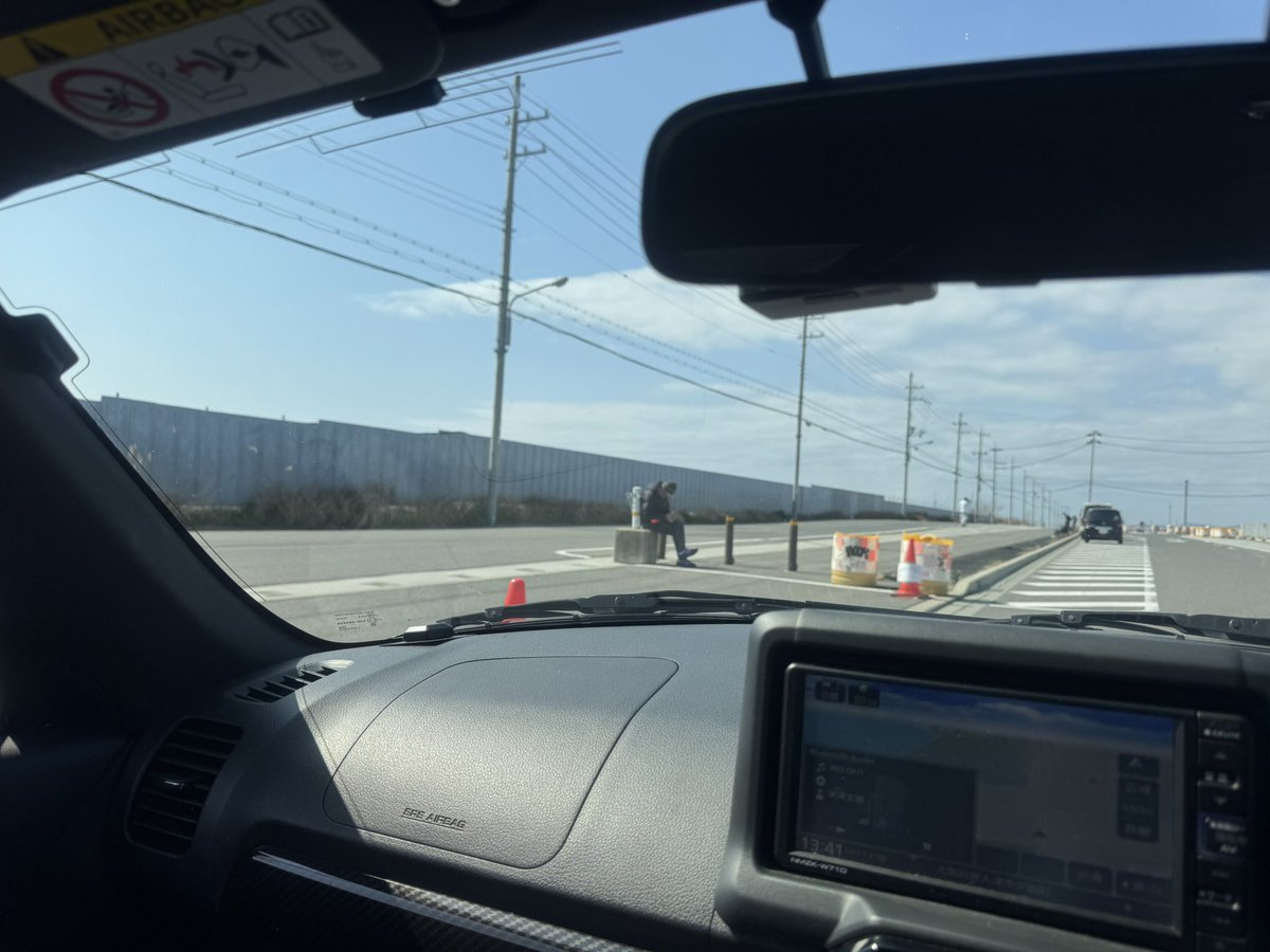 入り口でとめられた