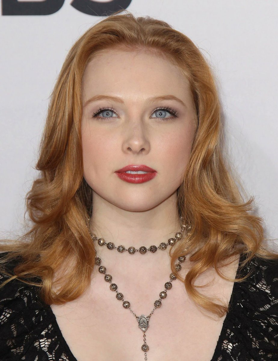 DebaucherySin's tweet photo. molly caitlyn quinn https://t.co/fRJTPkhX6D