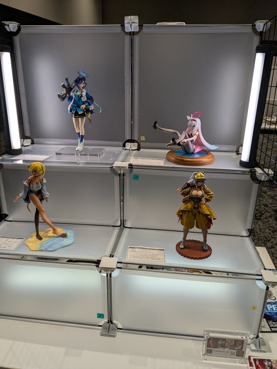 yorozuyadorakum's tweet photo. 64番卓にて絶賛展示中です
#VISION5 https://t.co/ZtNdTuR3bg