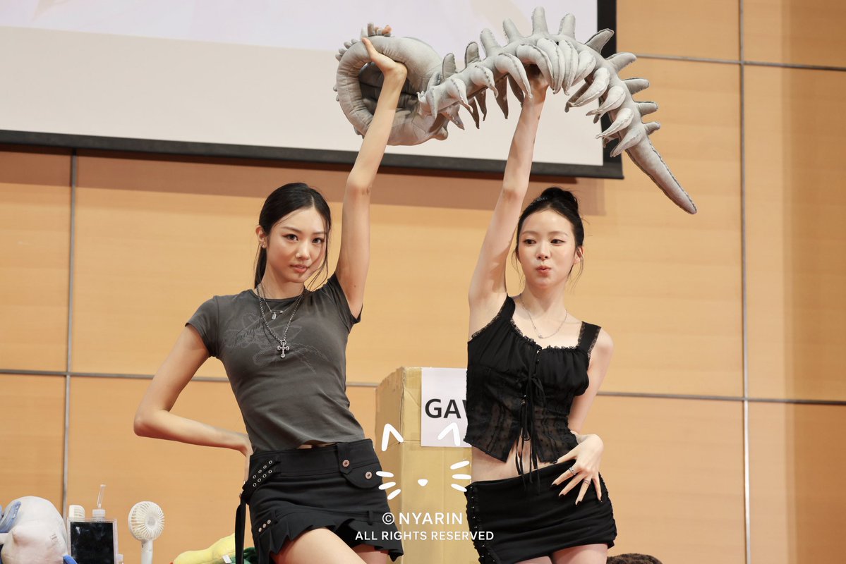 𝗡𝗬𝗔𝗥𝗜𝗡 tweet media