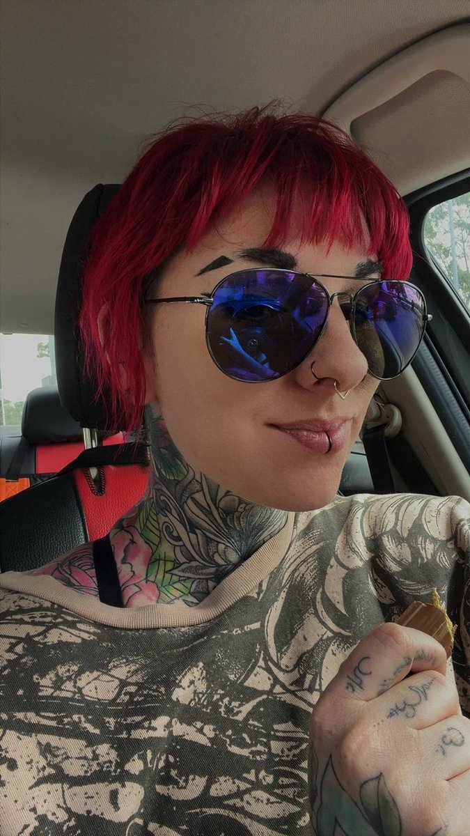 Twoootles tweet media