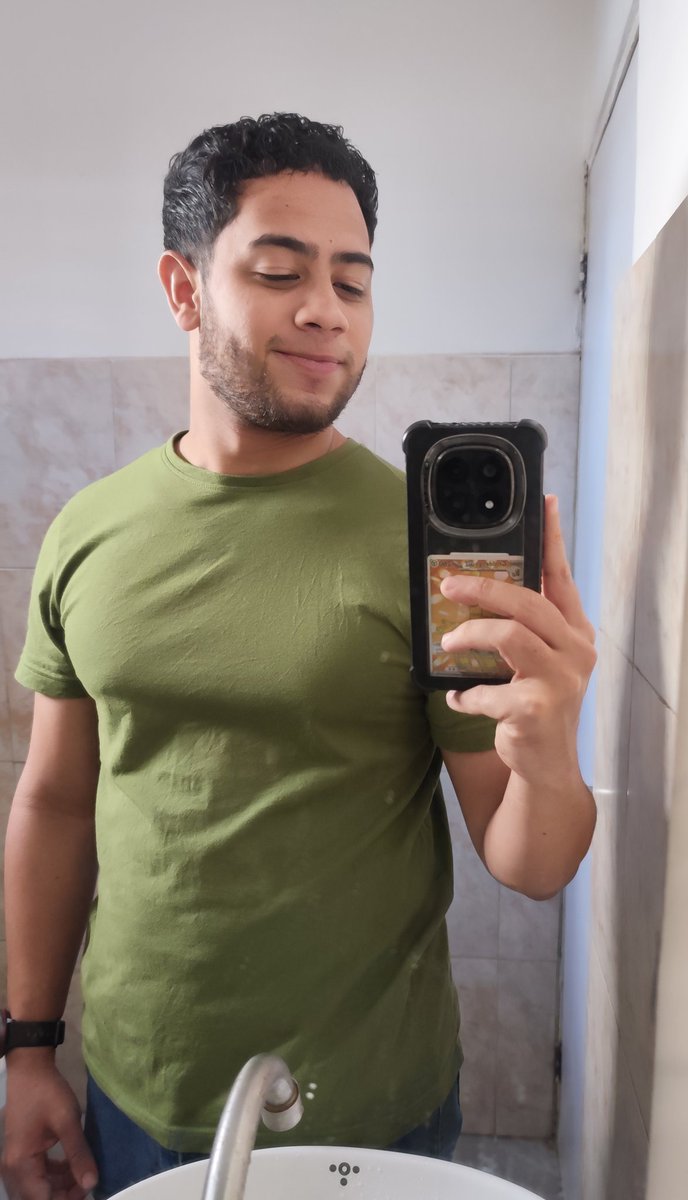 Carlo Alvarado tweet media