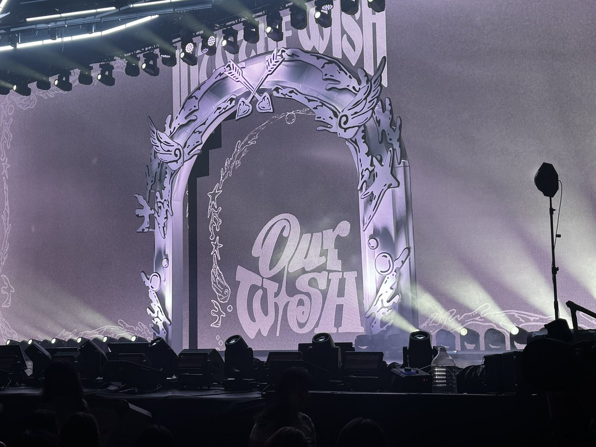 abby🪽 tweet media