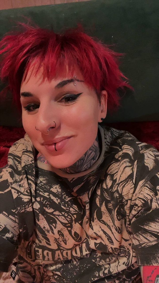 Twoootles tweet media