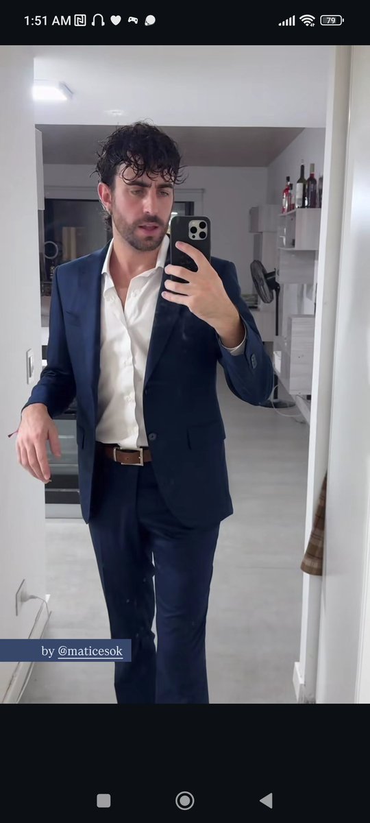 105Azulosc18224's tweet photo. El look de Uli gracias a Tito de Matices #Apóstoles 🌵💙🧉 https://t.co/5nXX2Bue8C