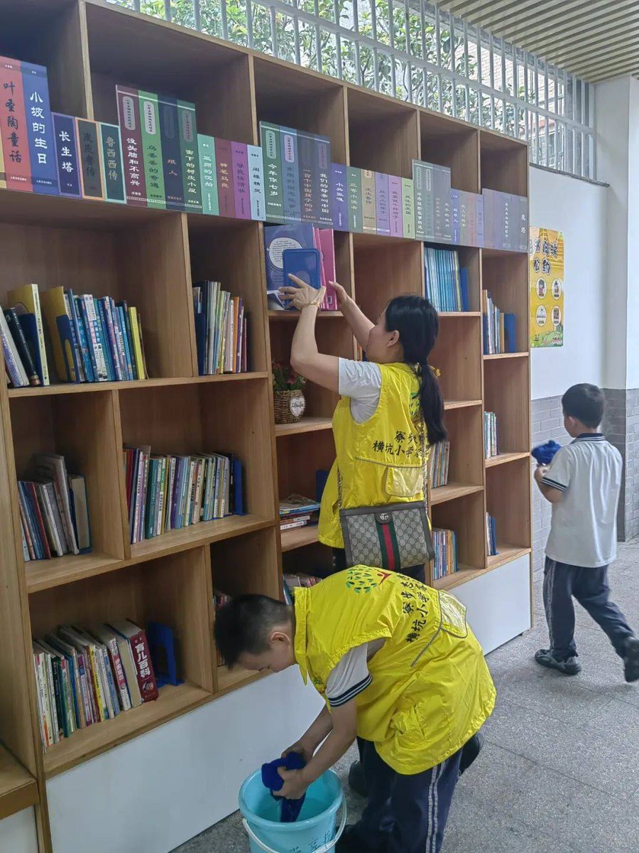 Julia Kolb tweet media