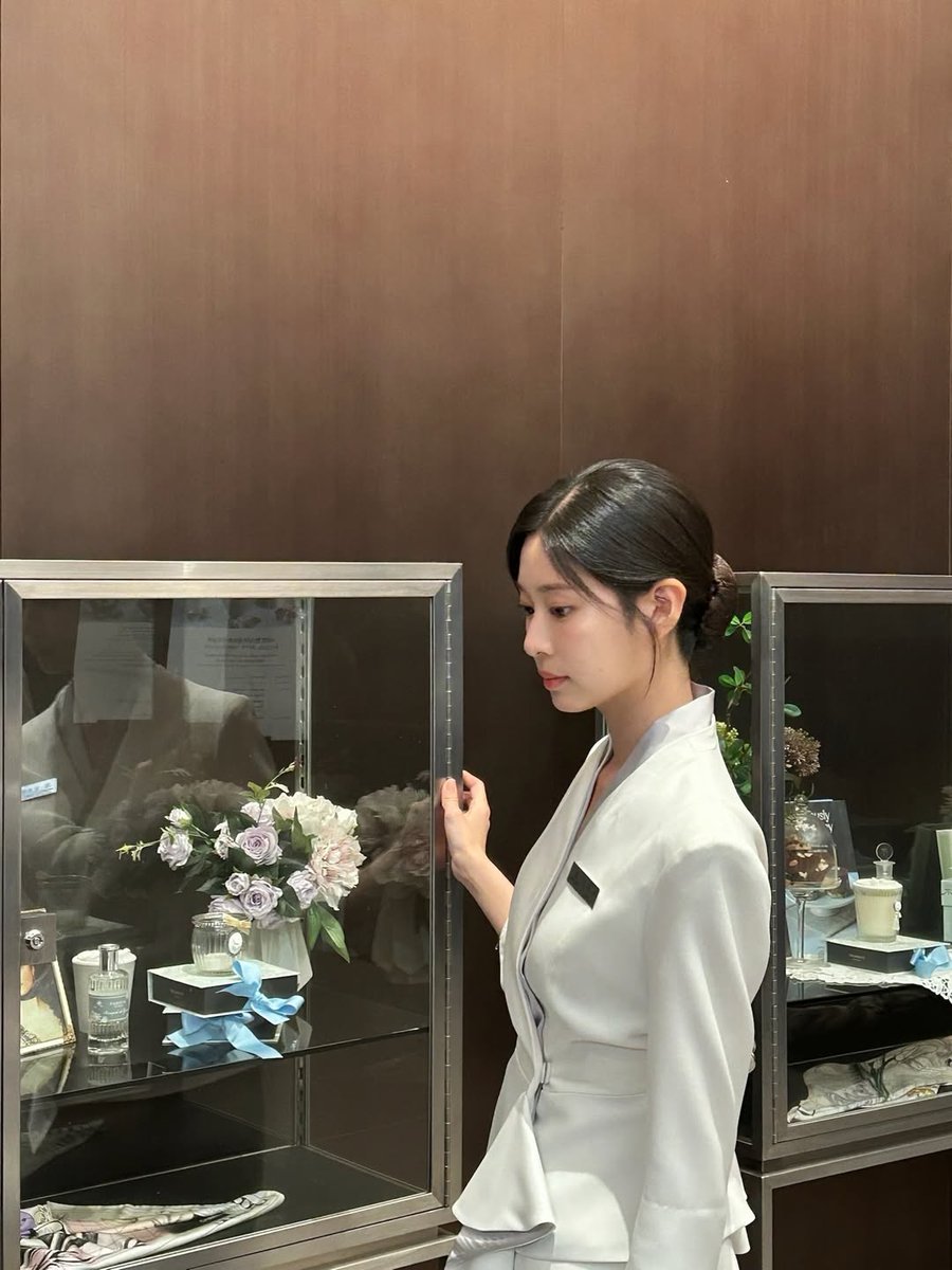 saveminju025's tweet photo. 260315 밍스타그램🤍 #김민주

모은아씨! https://t.co/HVkewKk3jh