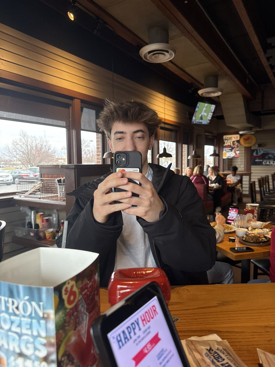 ErectileDestruc's tweet image. We repeat this stud is alive #paytowin #fuckmax