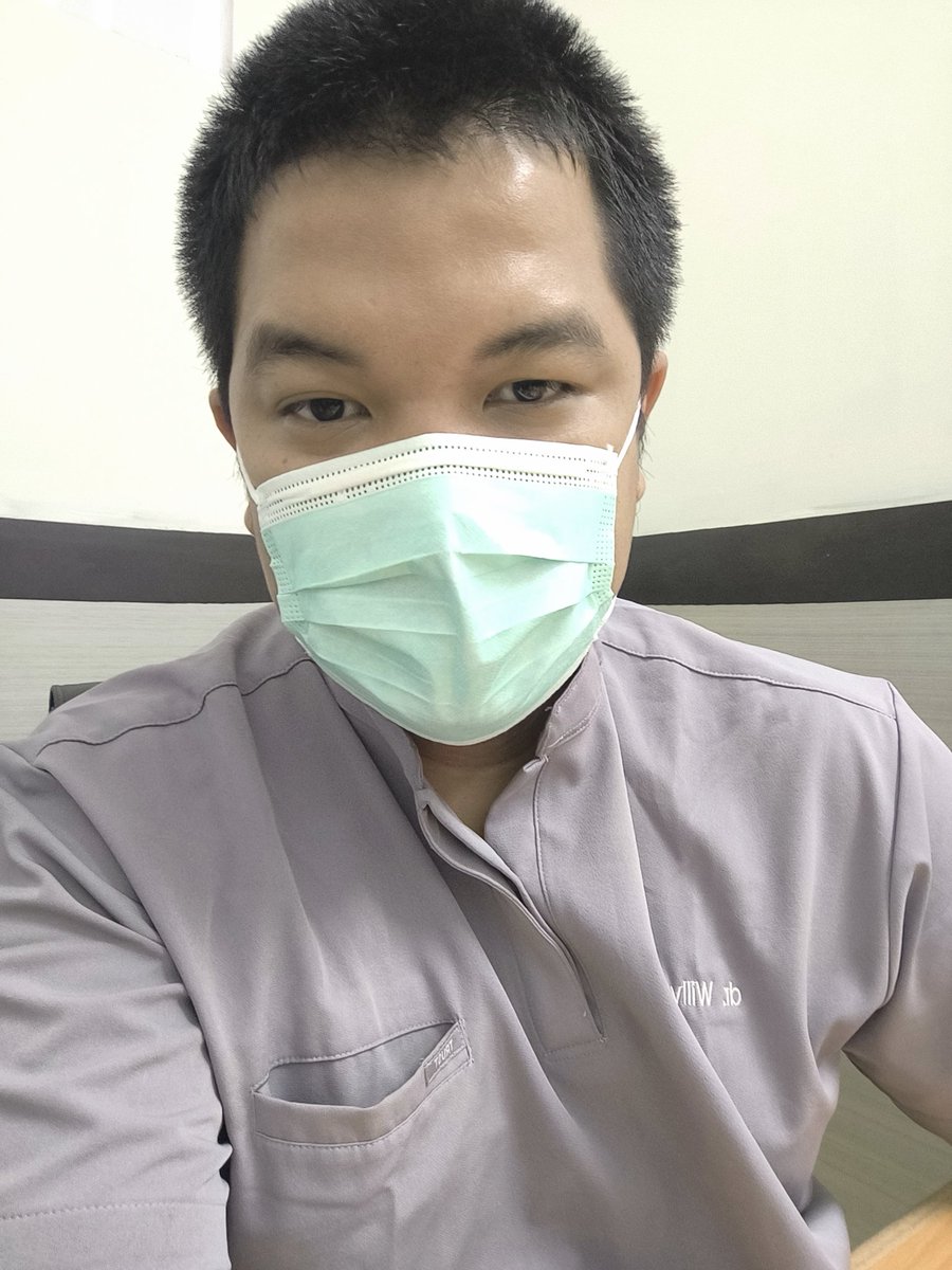 Tuhan ngasih hari Minggu utk libur dan gereja. 
 
Tp spesies 1 ini malah jaga bumi dan isinya :):)🙏🫣