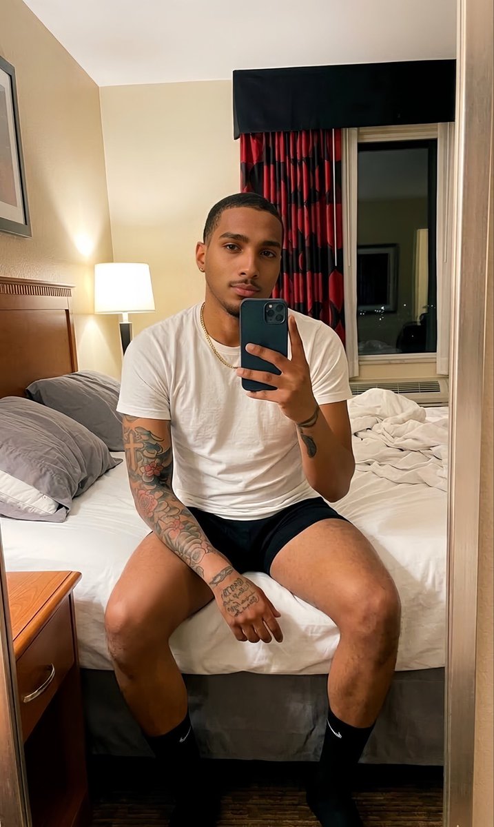 𝔾𝕖𝕞𝕚𝕟𝕚 𝕂𝕚𝕟𝕘♊️👑 tweet media