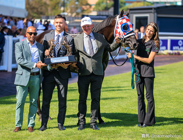 Tara Madgwick tweet media