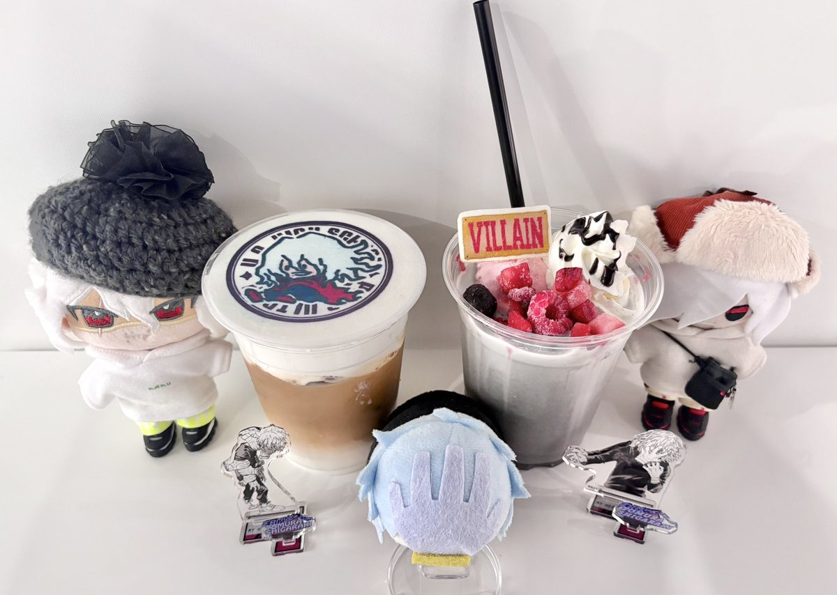 ganother6's tweet photo. 雄英オプスクカフェ最終日滑り込みで行ってきた◎
この敵ドリンク色合い可愛くて好き〜♡
パルちゃん展ぬいちゃんnew なスニーカー👟嬉しいね✨
可愛いものみたから心潤った(*´꒳`*)

👟@ccc_labo 様
🧢👕@XXI_vingtetun 様
　@takemainuichans 様
🎒@mash_up_nui 様 https://t.co/wTwNHsc7eb