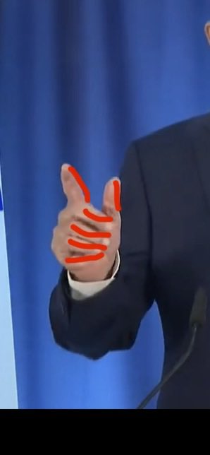 leomak33's tweet photo. @IsraelArmyStan Sure, hands up , it’s counting time (1,2,3,4,5,6 WTF….😳) https://t.co/nvFUfSr7uJ