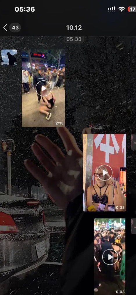 mwgu1's tweet photo. 开年最大瓜 长沙解放西 湖五一广场  突发 金发情趣衣女子当众吃鸡最全视角
从起哄到吃鸡到被捉 最全整理

原版资料视频整理链接👇
https://t.co/cwRwriFlO0 https://t.co/TR1m5DhhSy