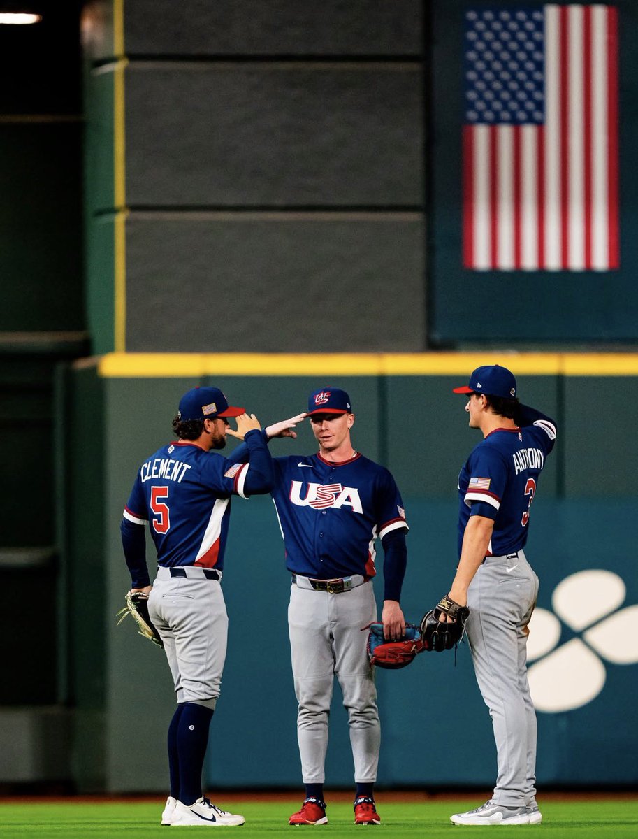 Home Run Dugout tweet media
