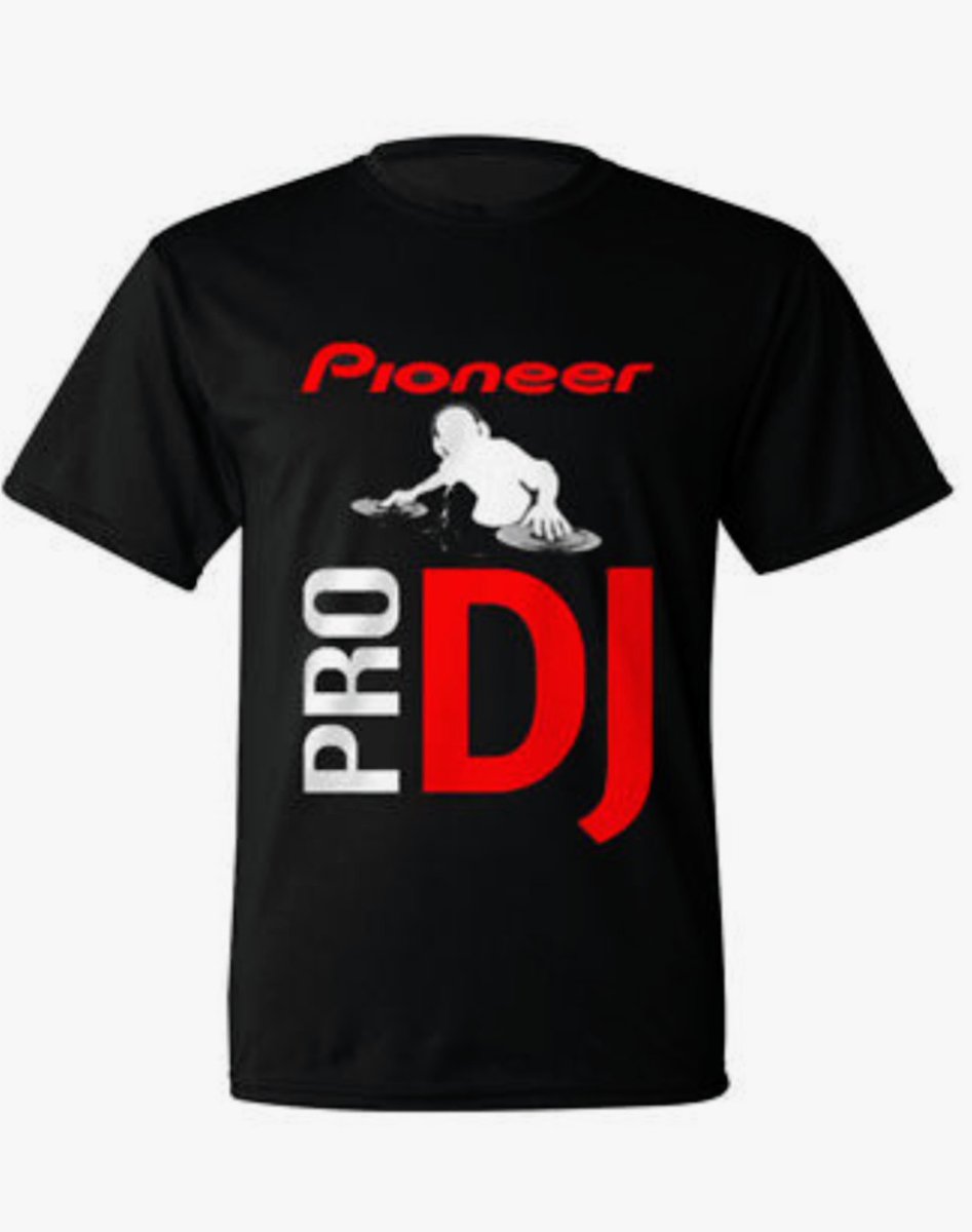 semaj393's tweet photo. I take this Dj thang very serious. https://t.co/BPjL7nILDk