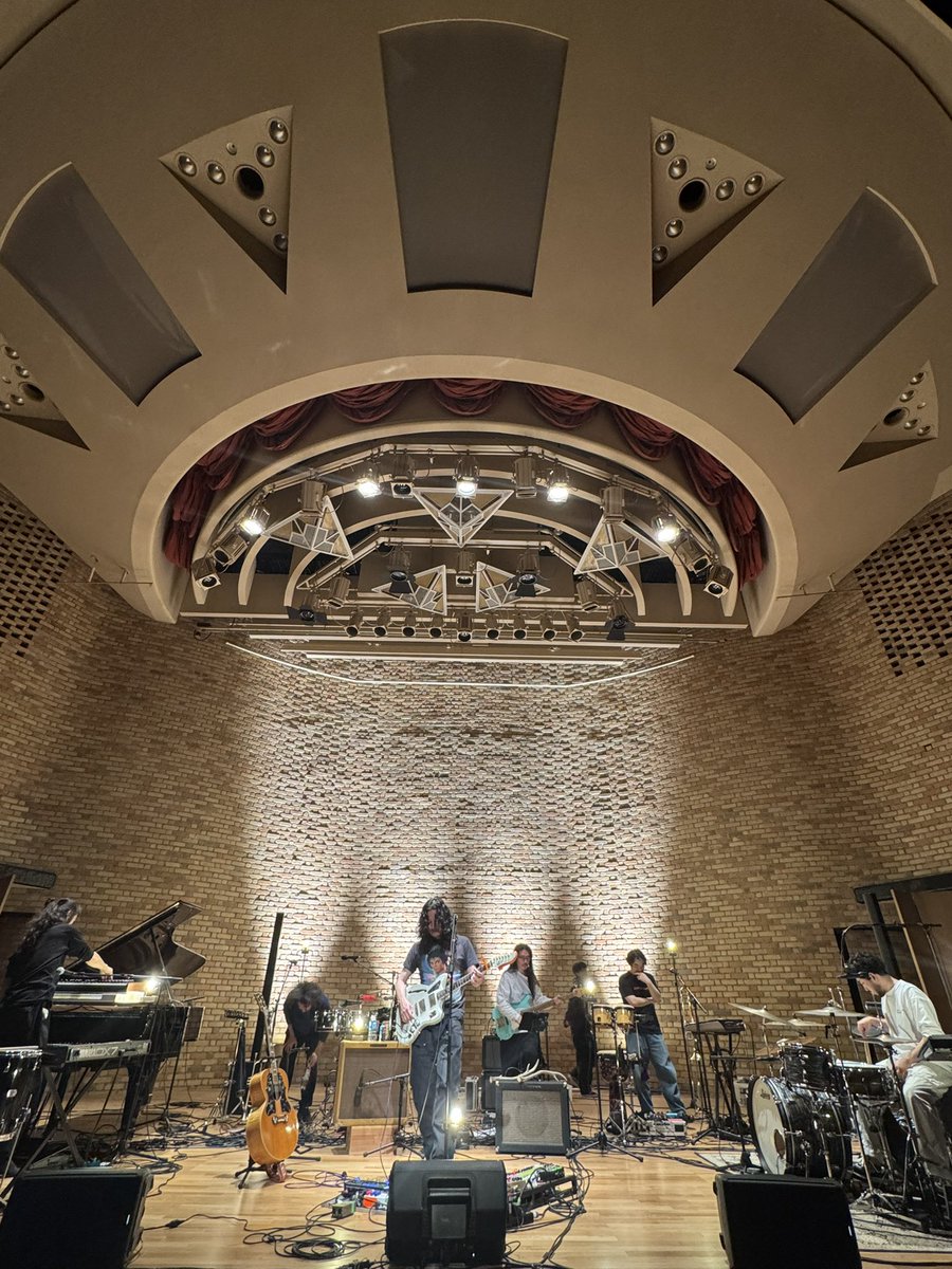 ROTH BART BARON |ロットバルトバロン tweet media