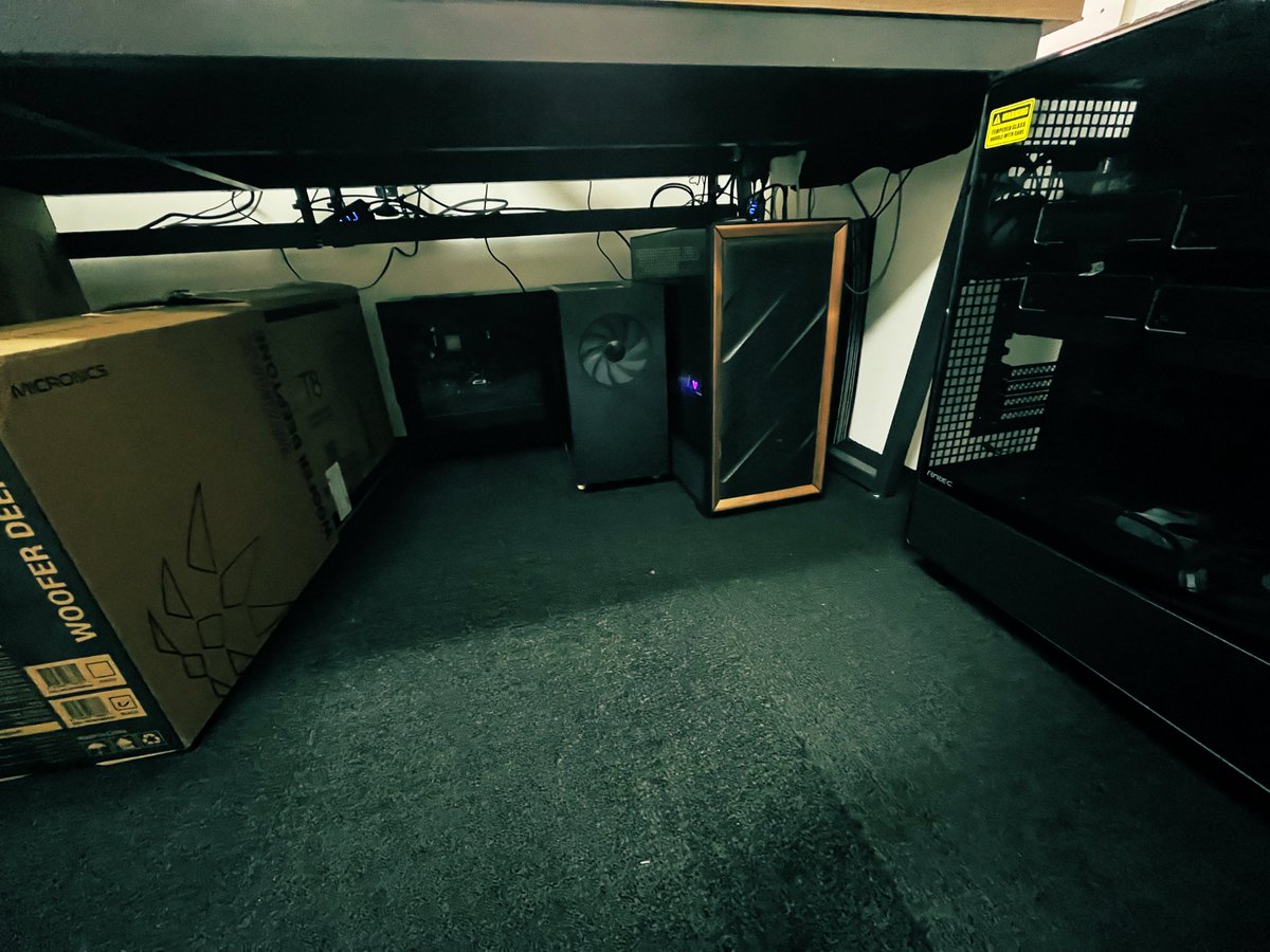 Y.CustomLife@YouTube tweet media