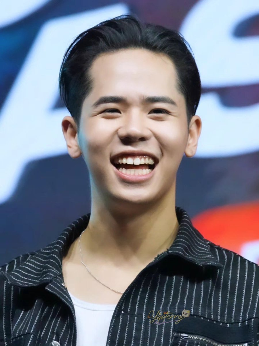 yipterry's tweet photo. 🙂😄😁

#TogetherAsOneinSGxATLAS
#TogetherAsOneAsiaTour
#MuonATLAS #MUONSAN
#ATLAS_th #ATLASth https://t.co/mWJ5dOPc1y