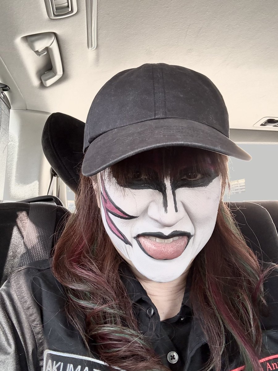 急ぐとダメだね
顔間違えちゃってちょっと凹んでます、、、
とりあえず現場へ向かってます、、