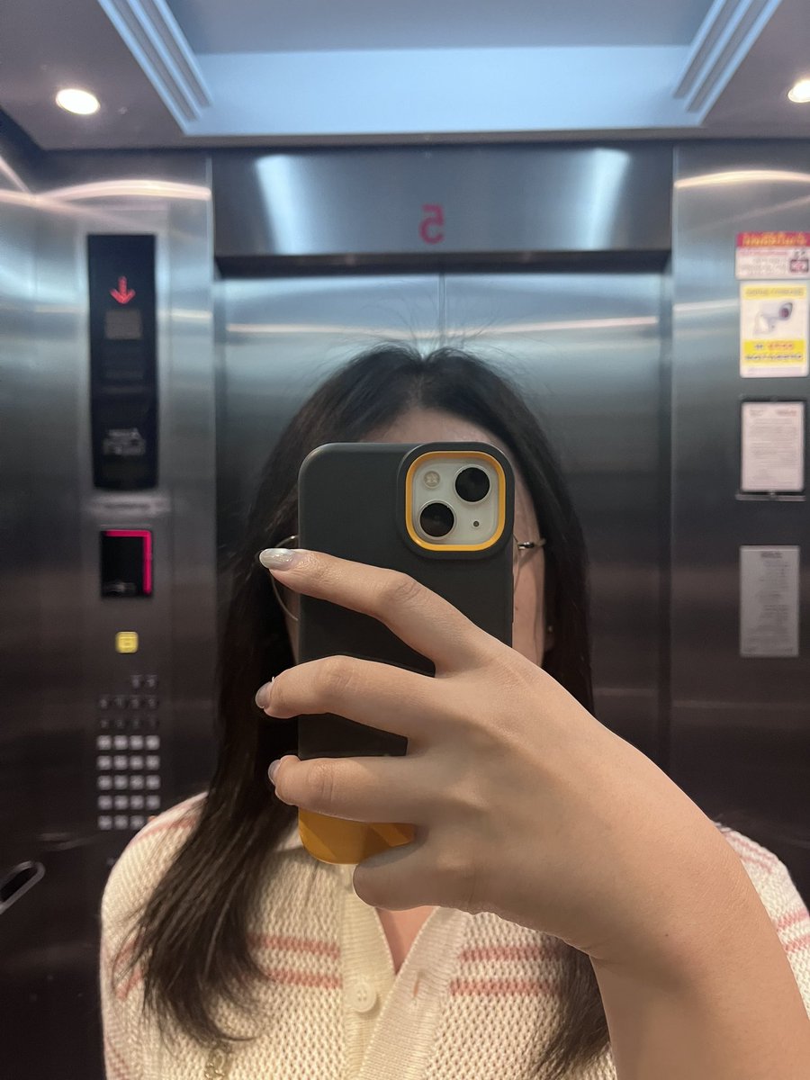 เมี่ยว. tweet media
