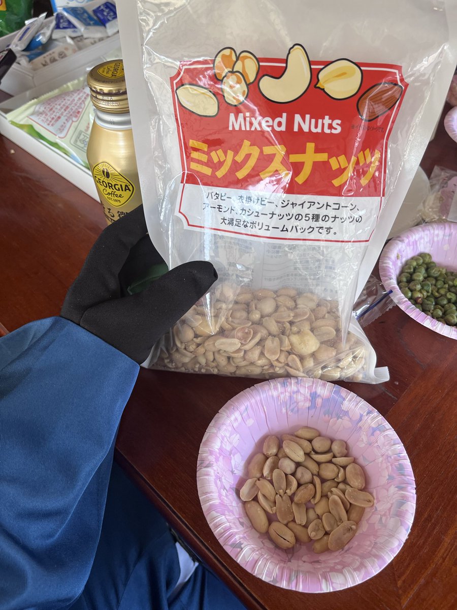 ピーナツの人。

 #生きてるだけで誉0315