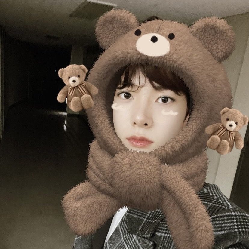 lyn ◡̈ tweet media