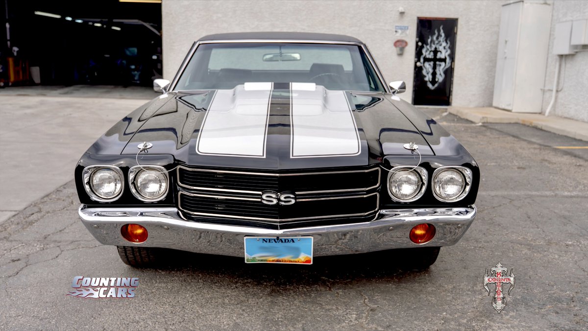 Count's Kustoms tweet media