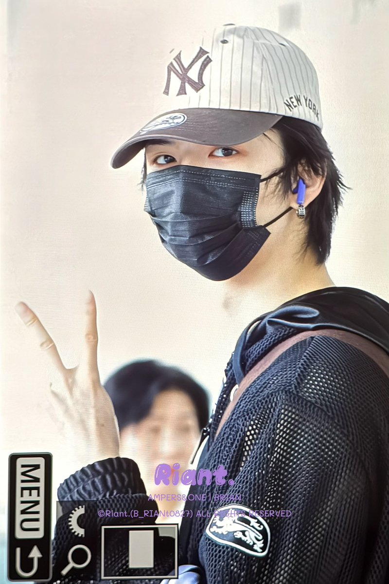 260315 한국가즈앙✌🏻
#앰퍼샌드원 #AMPERSANDONE 
#브라이언 #BRIAN #何廷威 #ブライアン