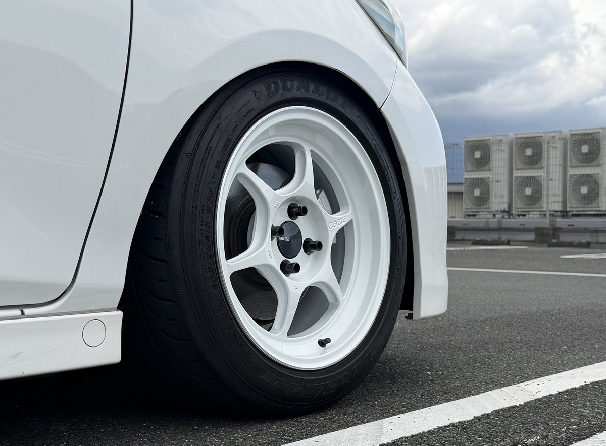 ゆうま tweet media