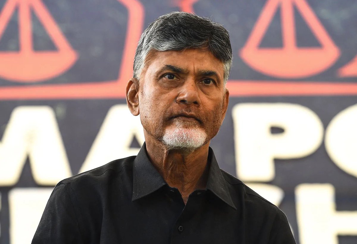 ManaModi_'s tweet photo. Thanks to @ncbn garu and @naralokesh garu for helping us recall those memories of 90’s
* Long power cuts (6 hours yesterday and 3 hours and continuing today)
* Tap Water once in 4 days
This shows how efficient is the government machinery working.
*No abuses please* https://t.co/dlc2tAsRMy
