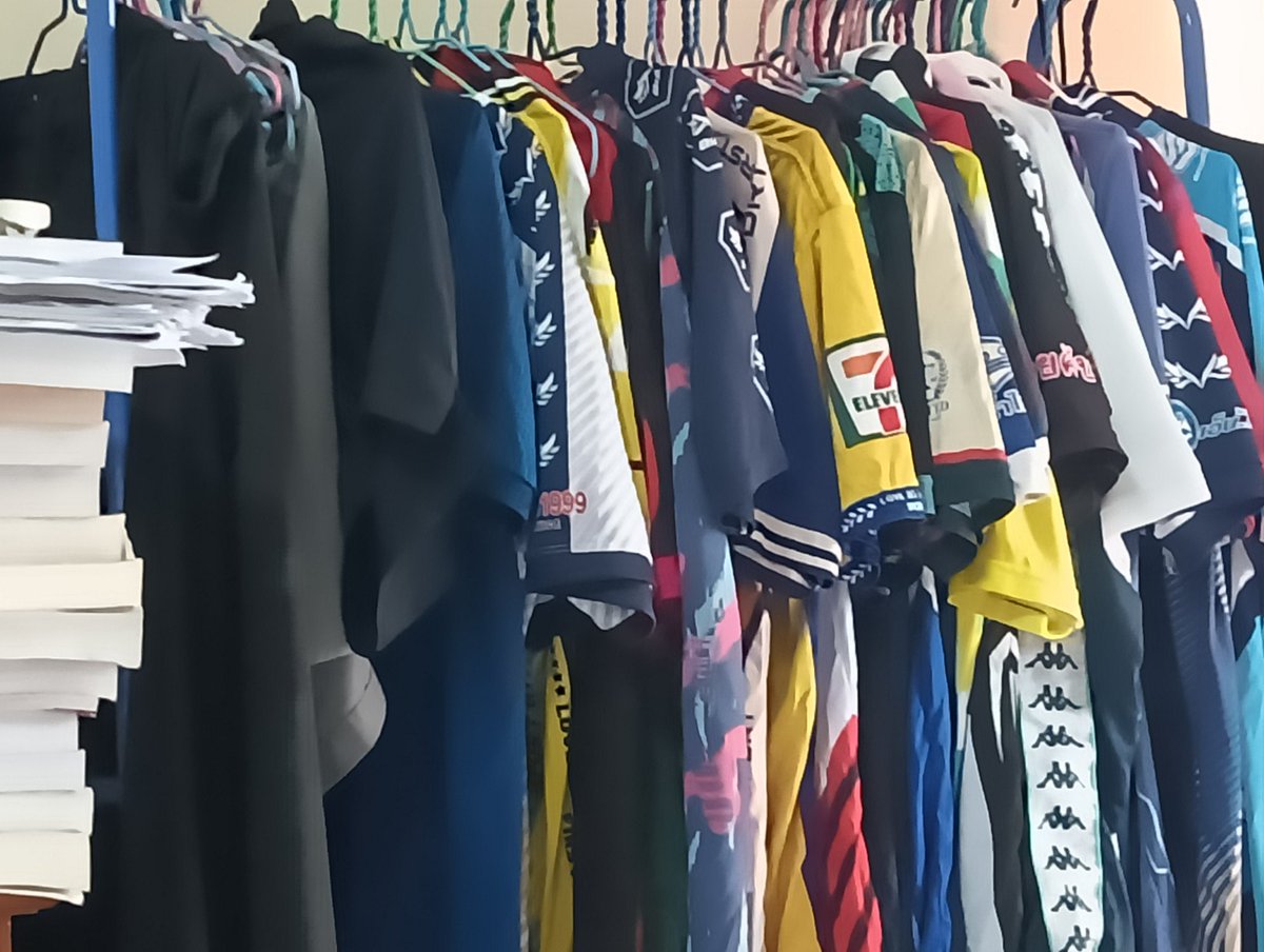 Toni.KKN8 tweet media