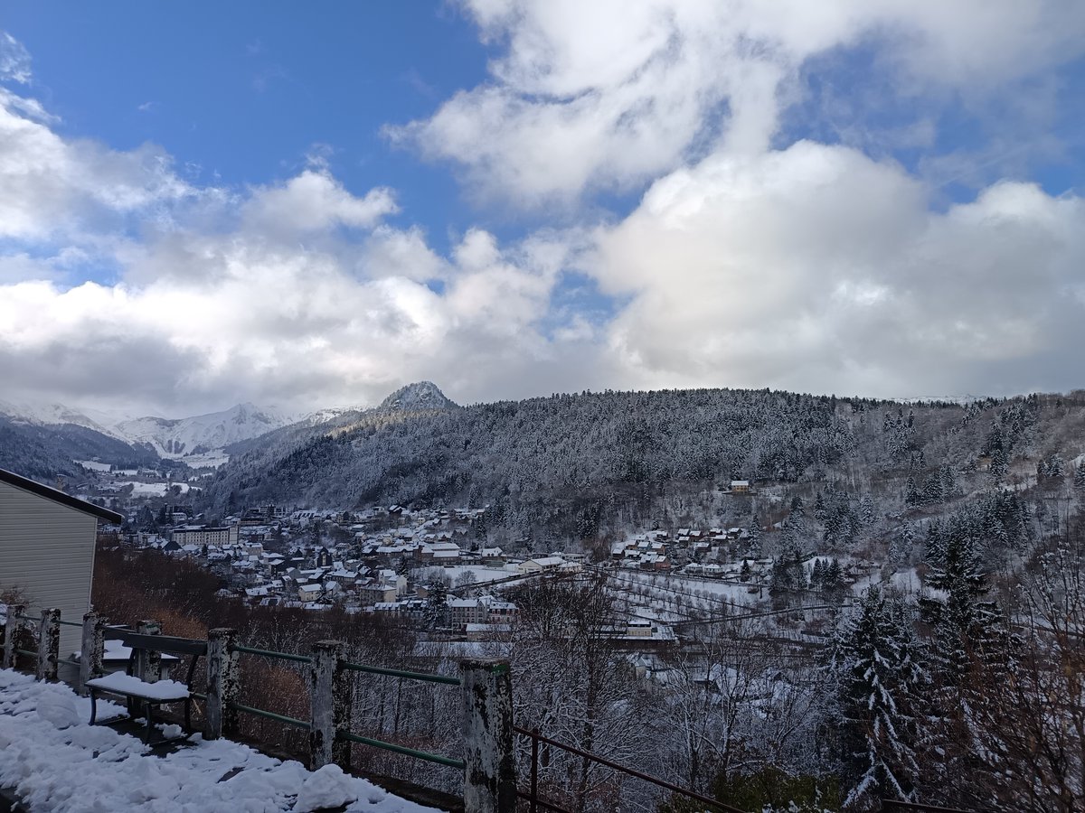 Office de Tourisme du Mont-Dore tweet media