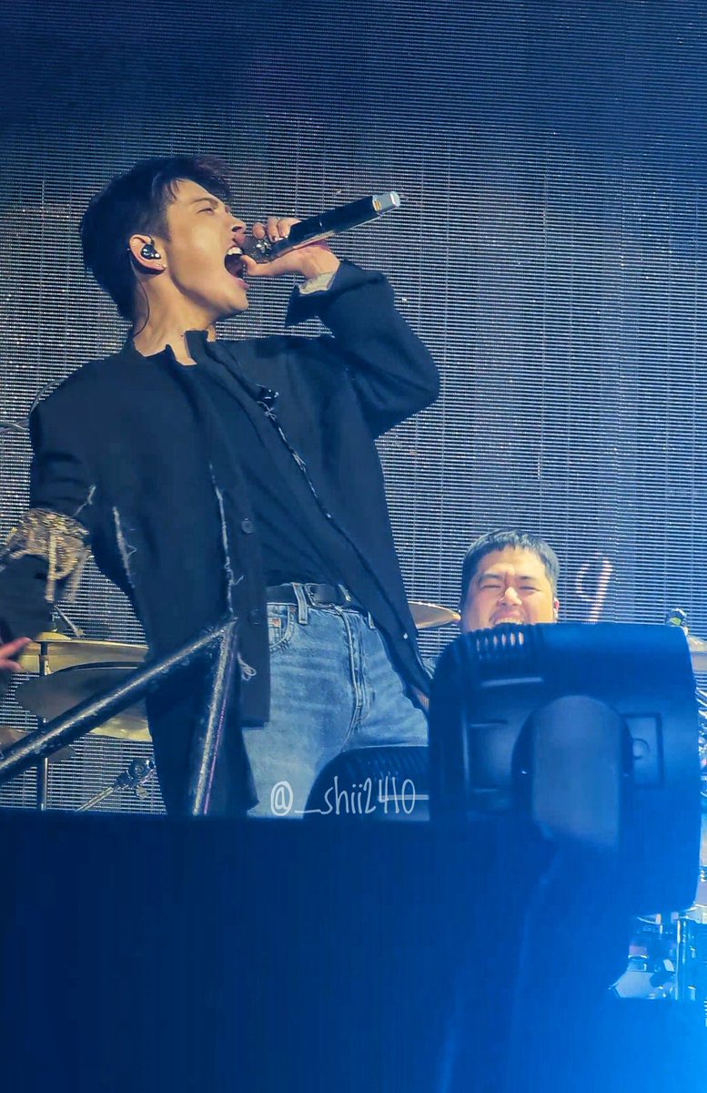 _shii2410's tweet photo. 260314 
LEFTサイドのバンド紹介ず🪄
#HONGJOONG #YUNHO
#ATEEZ  #에이티즈 #InYourFantasy_MNL https://t.co/qjTQUvqM3h