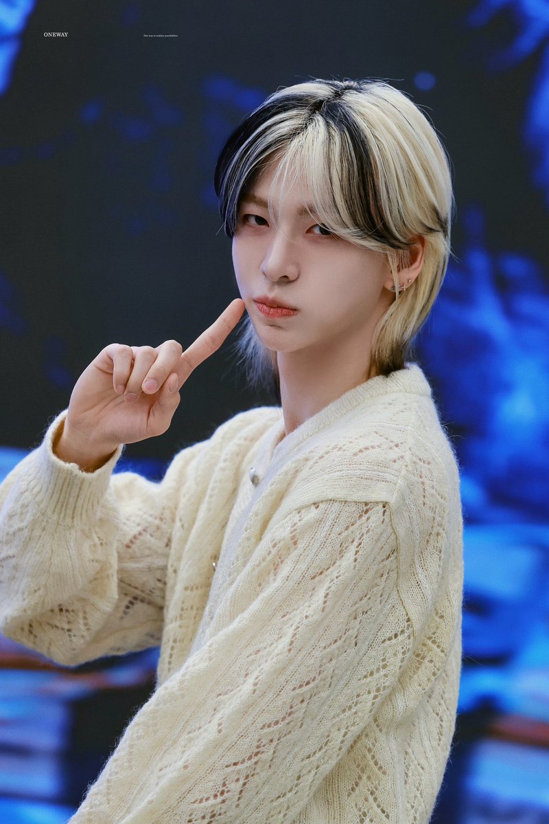 𝐎𝐍𝐄𝐖𝐀𝐘 tweet media