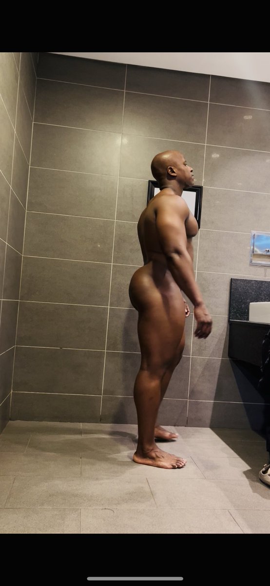 Asskay_booty tweet media