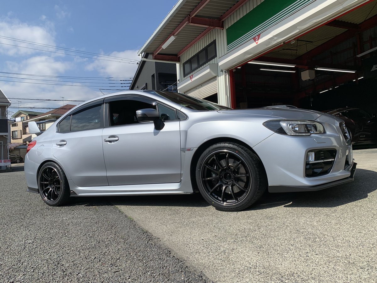 AtsugiTg's tweet image. スバルWRX (VAB)に
ADVAN Racing RSⅢ　18インチのお取付けです！！
今回はタイヤサイズを265でお取付けです。
タイヤはADVAN sport V107にて！

ありがとうございます！！
＃タイヤガーデン　＃YOKOHAMAWHEEL　＃ADVAN