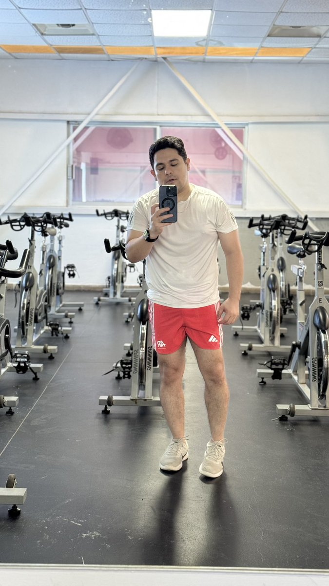 Alberto Fierros tweet media