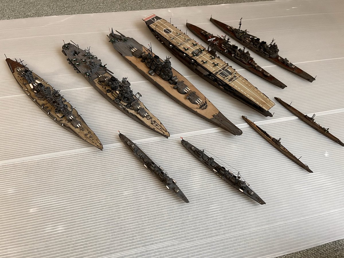 ex1085's tweet photo. #プラモデル #プラモデル好きと繋がりたい #プラモデルライフ 航空戦艦伊勢、完成しました。 https://t.co/cr9wKp7EB3