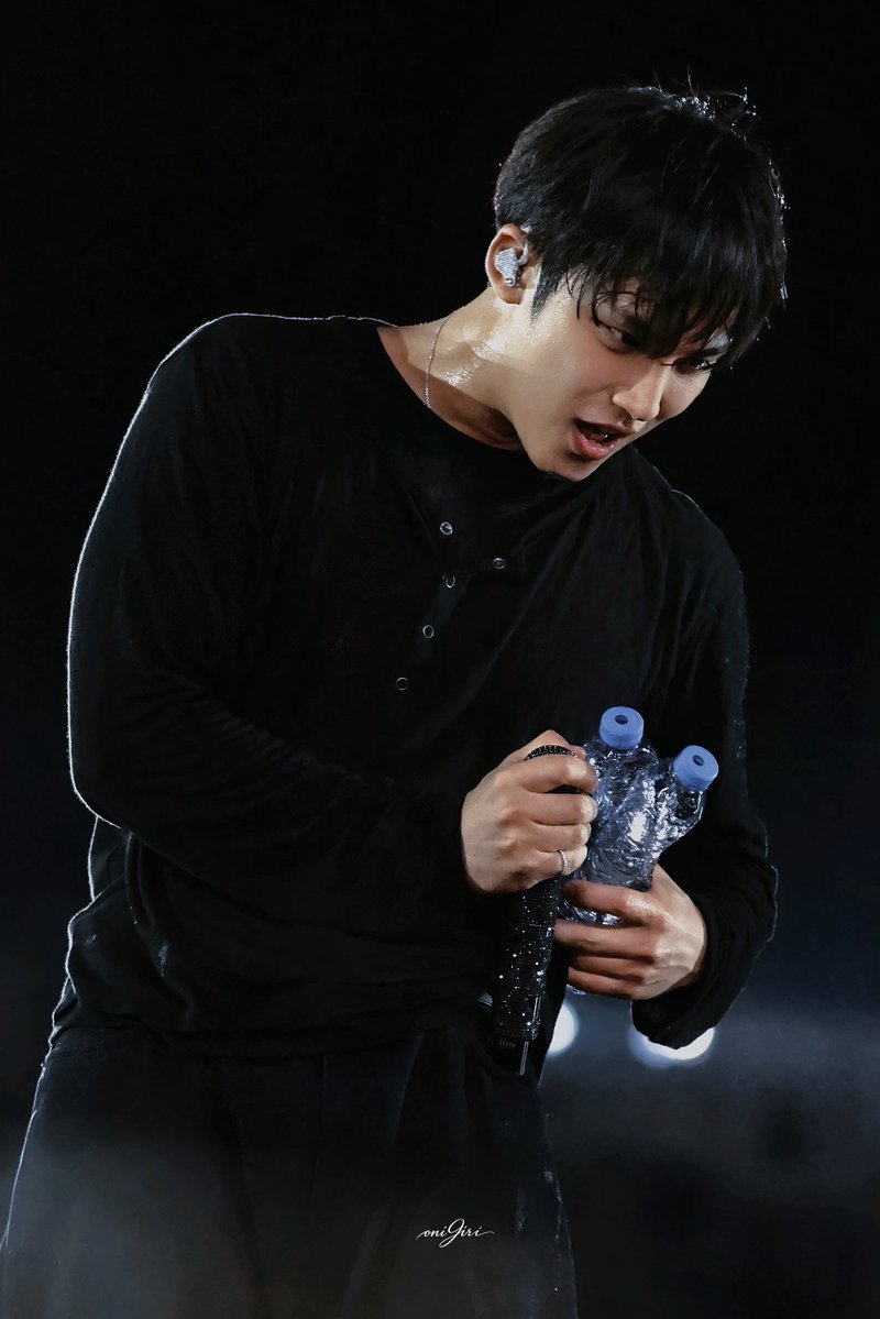 𝒐𝒏𝒊𝒈𝒊𝒓𝒊🍙 tweet media