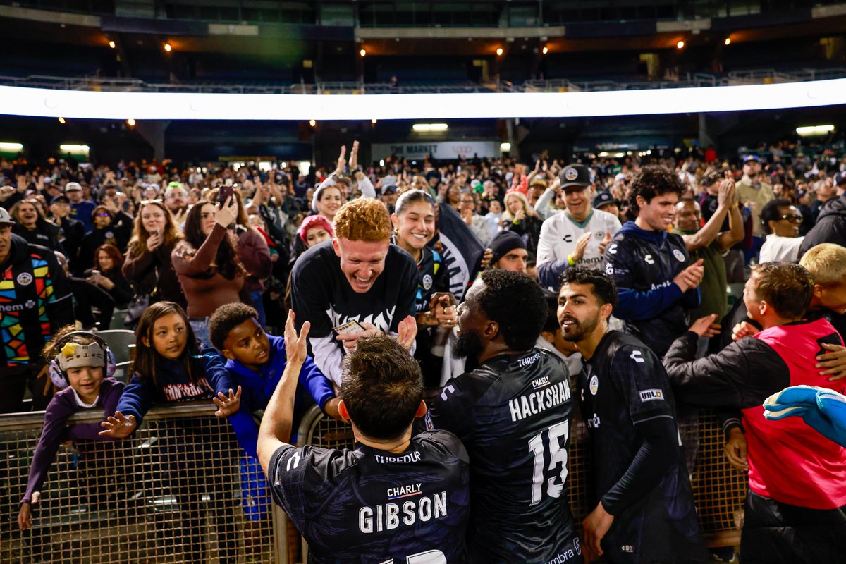 oaklandrootssc's tweet photo. The Town pulled up and showed out. 🌳🖤

 14,419 fans deep — our second-highest crowd ever.

 This is how Oakland does it.

#OAKvNM | #OaklandFirstAlways https://t.co/OkjGgMGqZx