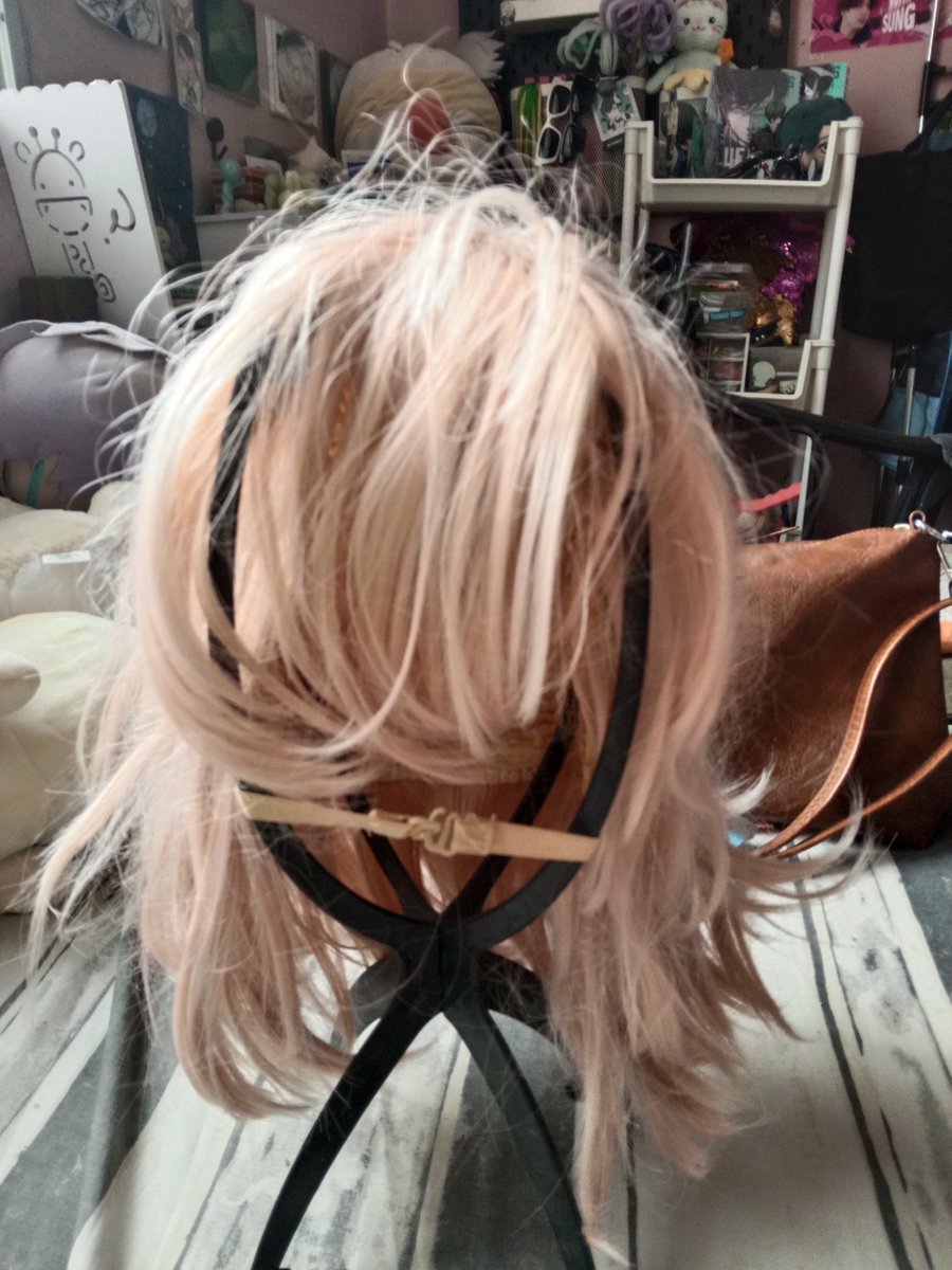 CTomista's tweet photo. WTS LFB 
Assorted Cosplay wigs
200 each
Characters: rin itoshi, hiori yo, ness alexis, marth 7th/okita

3 wigs = 500

wts lfb anime cosplay wigs blue lock fgo fate grand order hsr honkai star rail genshin hoyoverse ph https://t.co/CVTldtse7s