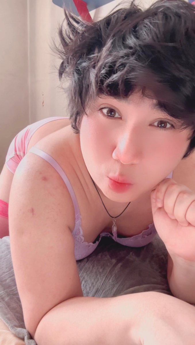 PrincessCowFran's tweet photo. Derrepente se me sale lo gatita jijiji Nya! 🐱💕🌸 y si mejor hacemos la amigacion y me conviertes en tu gatita celosa? 7w7
#trans #missy #thighs #stocking #nylon #bdsm #ballgag #bondage #fetish #summisive #cowgirl #cow #puta #putita #vacaputona #chubby #chubbysissy #stupid https://t.co/996MQZV3Y8