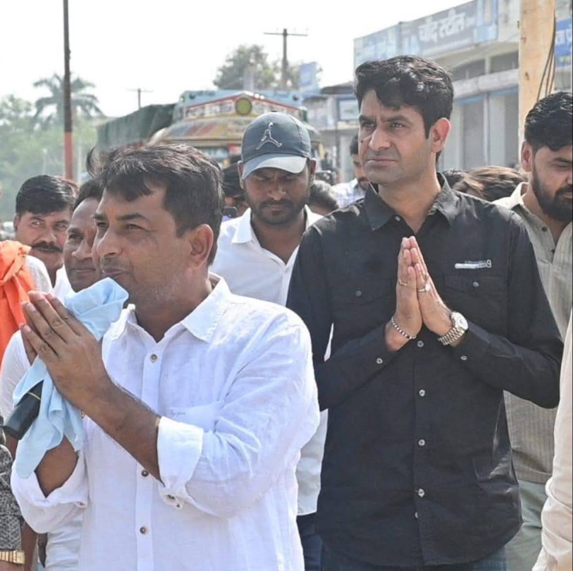 Manoj Meena (नरेश मीणा का परिवार) tweet media