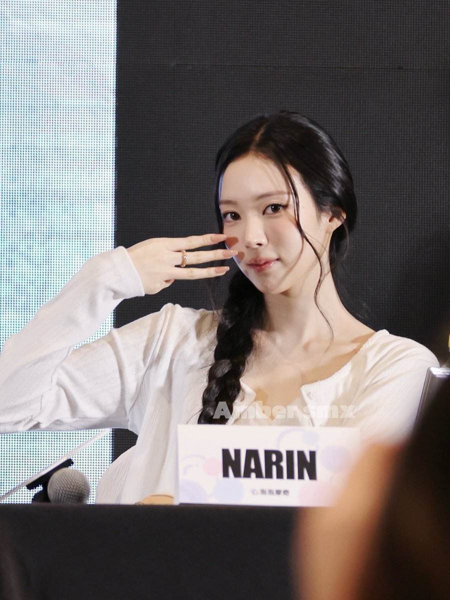 ambersmx2's tweet photo. 260314
#NARIN #나린 #MEOVV #미야오 https://t.co/6vwkSSsJ1Y