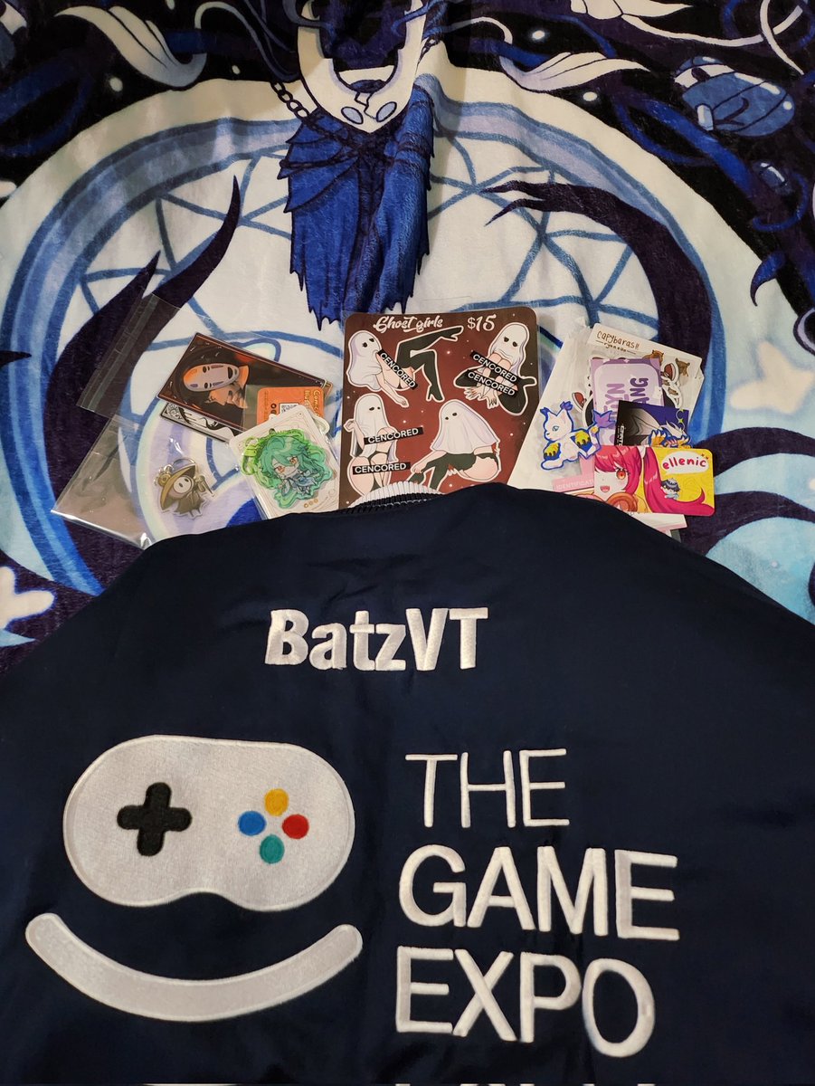 batzvt's tweet photo. Had fun at #TXG
Have a obligatory haul pic. https://t.co/yjdu5NoCFo