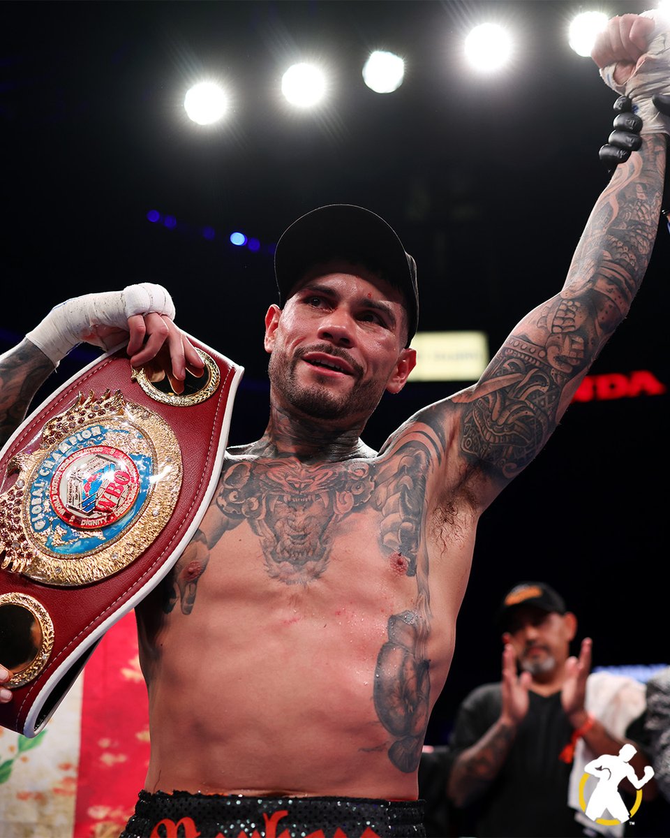 Golden Boy tweet media