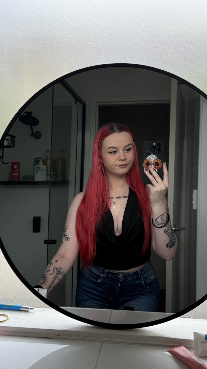 kay🇦🇺✨ | aussie gamer gf tweet media