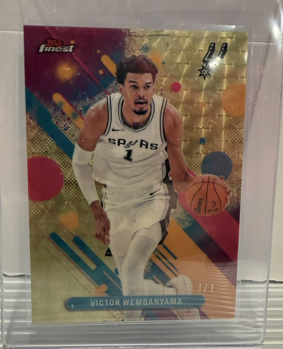 BoileredUp's tweet image. What do you think this card is worth? Son just ripped it from a pack of @Topps #toppsfinest #topps #victorwembanyama #victor @SportsCardInv @SportsCenter